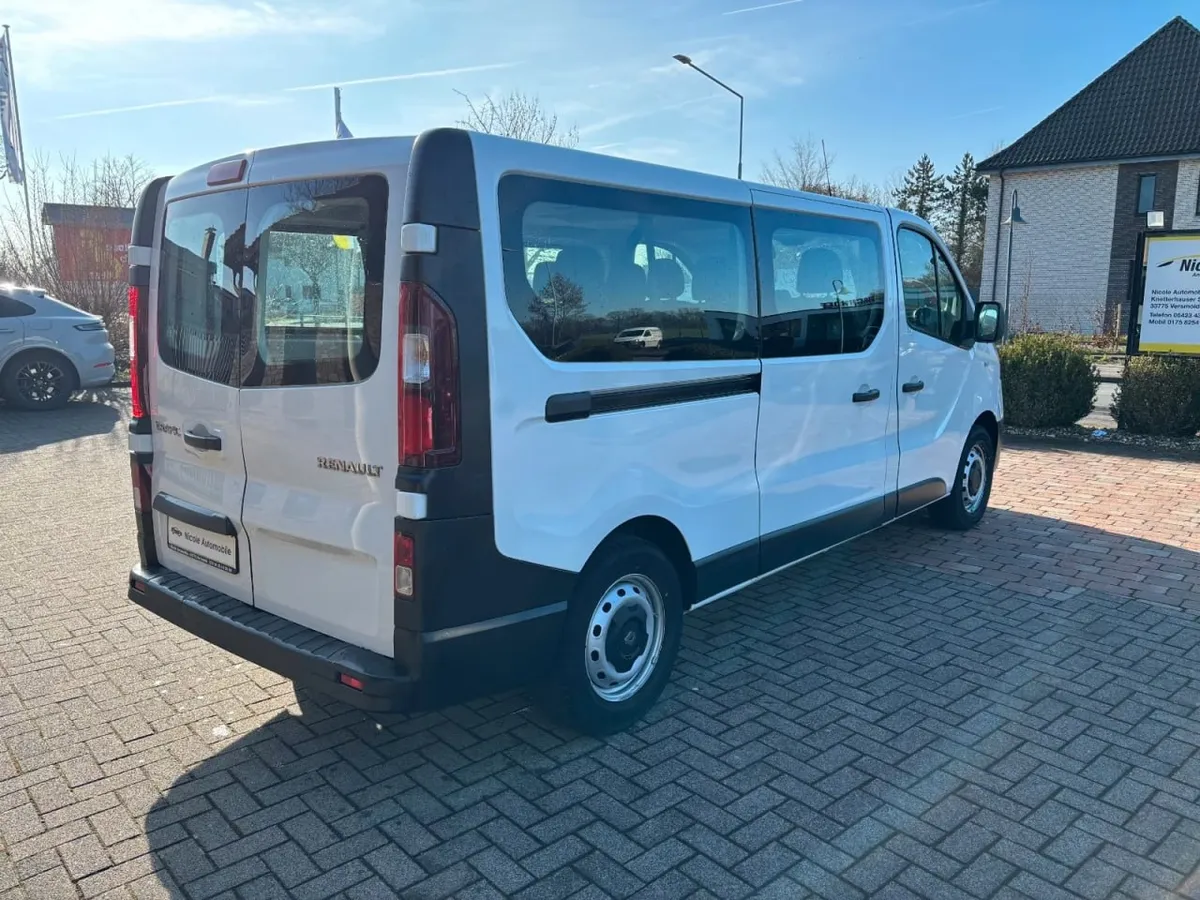 RENAULT TRAFIC COMBI L2H1 2019