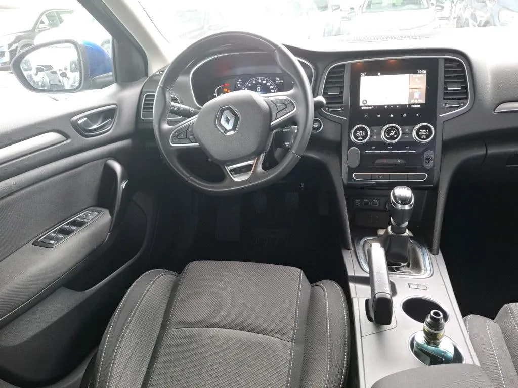 RENAULT MEGANE ESTATE 2022
