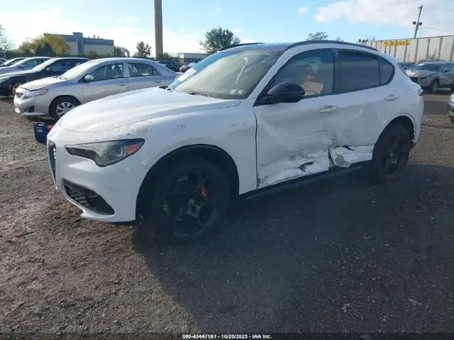 ALFA ROMEO STELVIO VELOCE AWD 2024