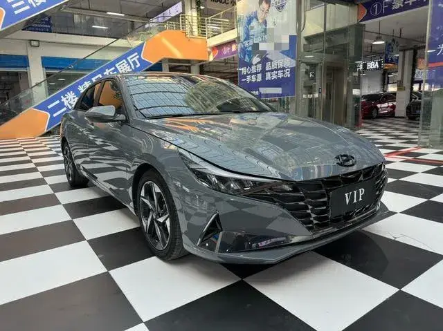 HYUNDAI ELANTRA 2022