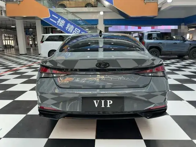 HYUNDAI ELANTRA 2022