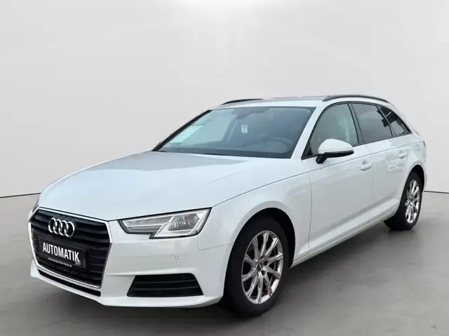 AUDI A4 2018