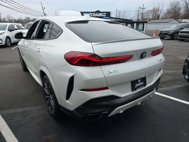 BMW X6 SPORTS ACTIVITY COUPE 2022