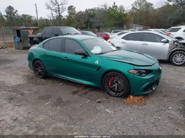 ALFA ROMEO GIULIA QUADRIFOGLIO RWD 2024