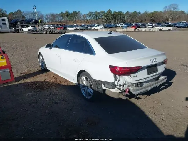 AUDI A4 PREMIUM PLUS 45 2022