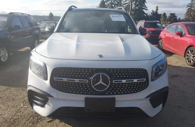 MERCEDES-BENZ GLB-CLASS 2023
