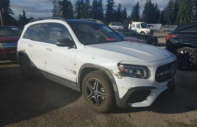 MERCEDES-BENZ GLB-CLASS 2023
