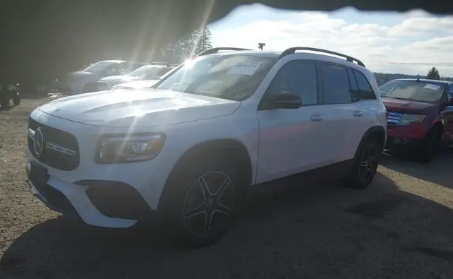 MERCEDES-BENZ GLB-CLASS 2023