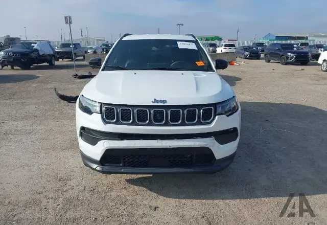 JEEP COMPASS LATITUDE 4X4 2023