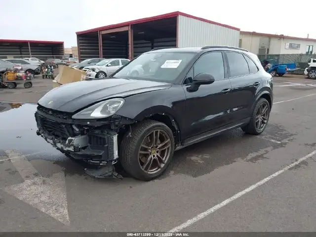 PORSCHE CAYENNE 2020