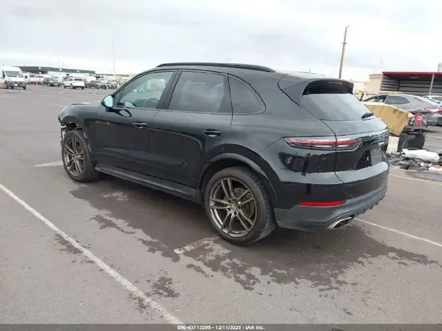 PORSCHE CAYENNE 2020