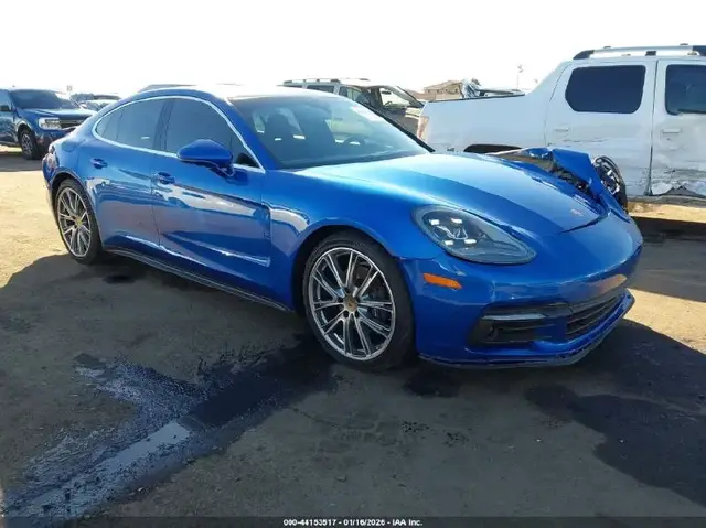 PORSCHE PANAMERA 2018