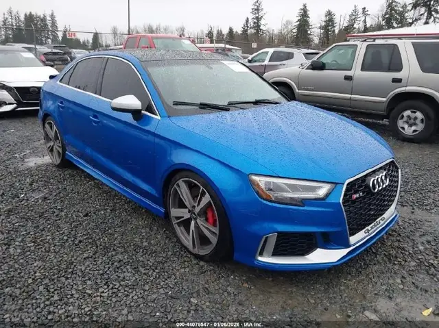 AUDI 3 RS 3 2 2017