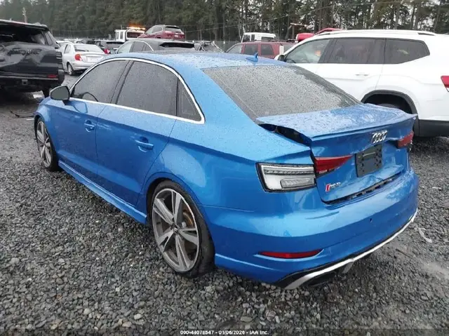 AUDI 3 RS 3 2 2017