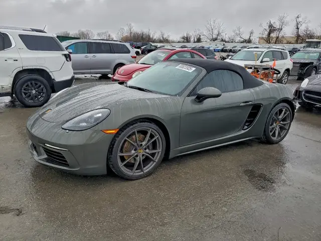 PORSCHE BOXSTER BASE 2025