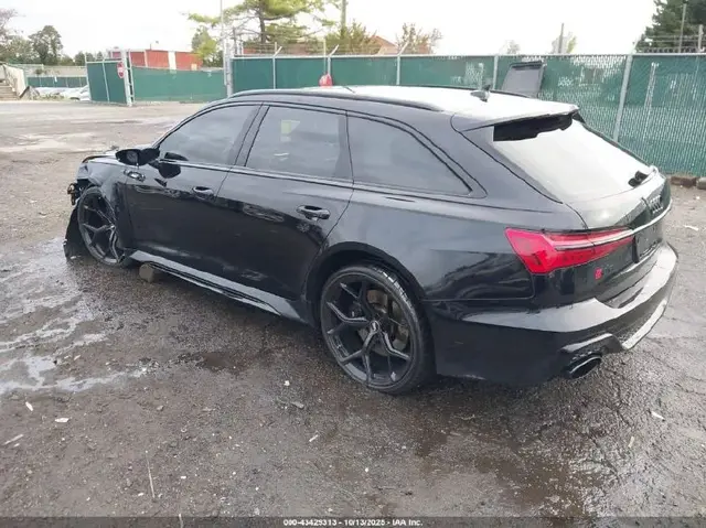 AUDI 6 RS 6 AVANT TFSI 2022