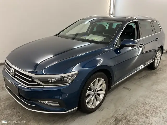 VOLKSWAGEN PASSAT VARIANT 2020