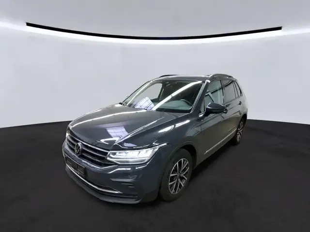 VOLKSWAGEN TIGUAN LIFE 1 2022