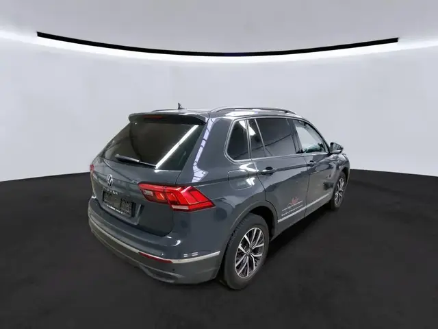 VOLKSWAGEN TIGUAN LIFE 1 2022