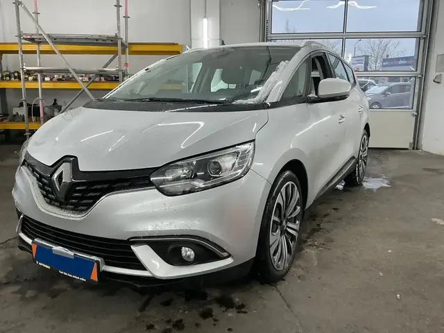 RENAULT GRAND SCENIC 2017