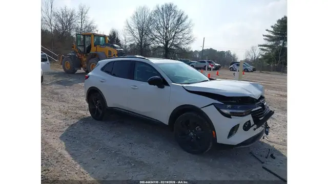 BUICK ENVISION ESSENCE 2023