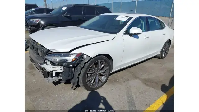 VOLVO S90 T5 MOMENTUM 2018
