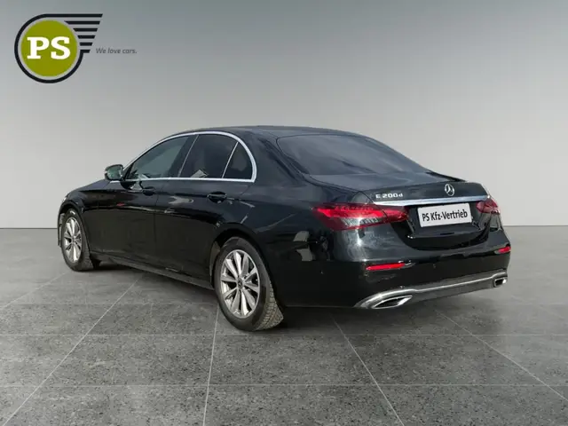 MERCEDES-BENZ E-CLASS E 200D 2020