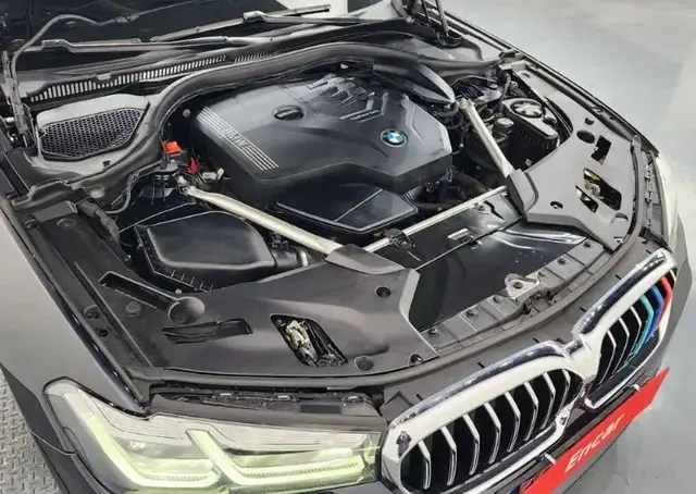 BMW 520I M SPORT 2021