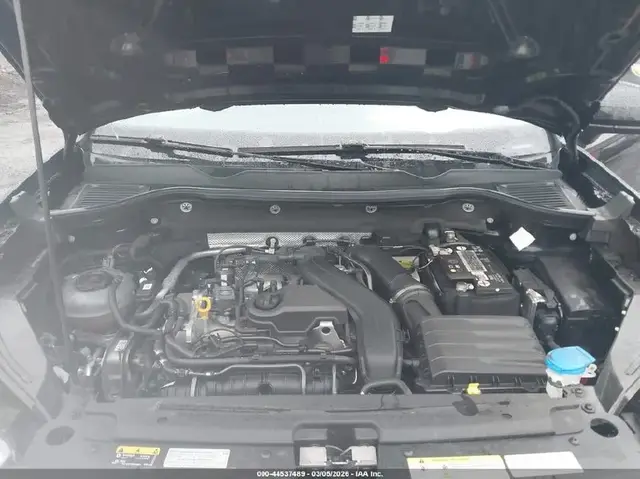 VOLKSWAGEN TAOS 2021