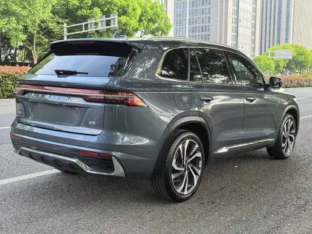 GEELY MONJARO 2023