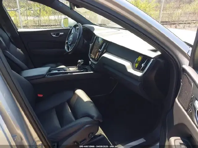 VOLVO XC60 T5 INSCRIPTION 2019