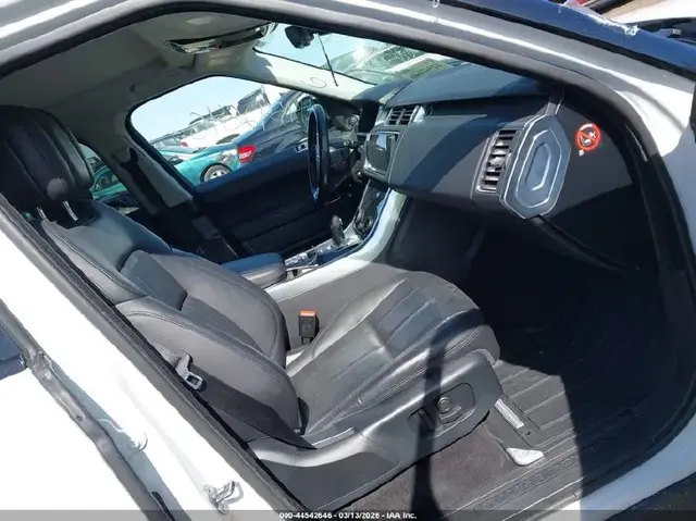 LAND ROVER RANGE ROVER SPORT SE 2018