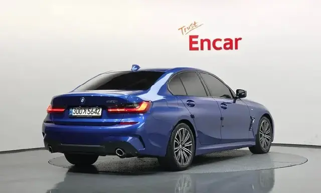BMW 3 SERIES 3-SERIES 320I M SPORT 2021