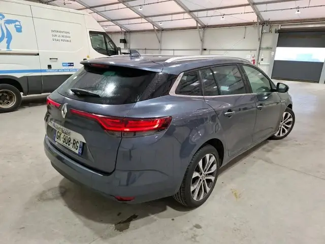 RENAULT MEGANE ESTATE 2022