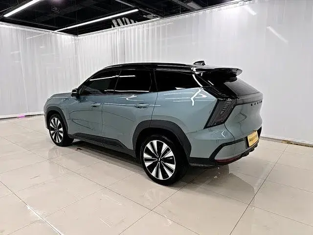 GEELY ATLAS 2025