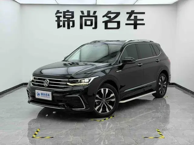 VOLKSWAGEN TIGUAN ALLSPACE R-LINE 2022