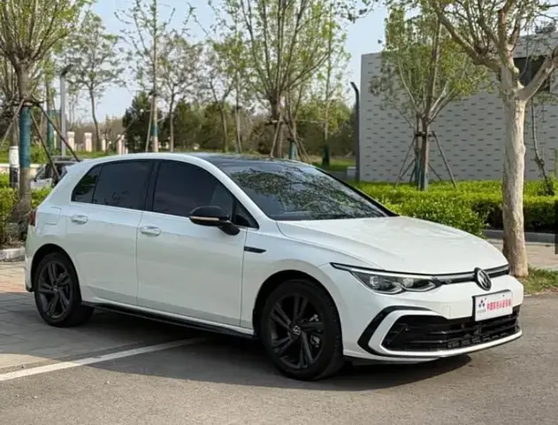 VOLKSWAGEN GOLF 280 TSI DSG 2022