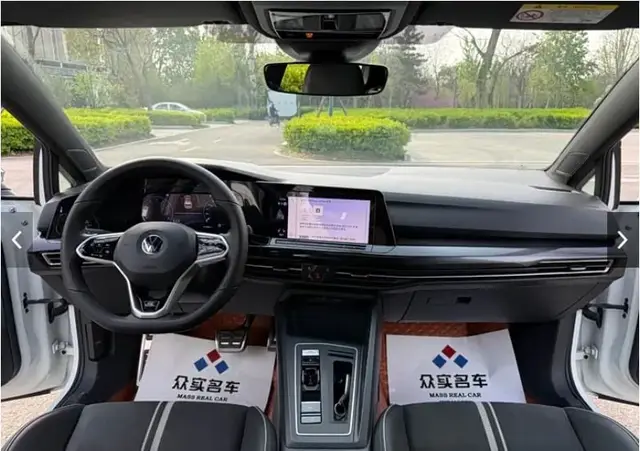 VOLKSWAGEN GOLF 280 TSI DSG 2022