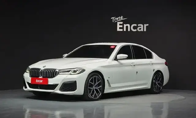 BMW 5 SERIES 2022