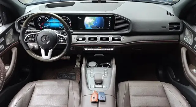 MERCEDES-BENZ GLS-CLASS 2022
