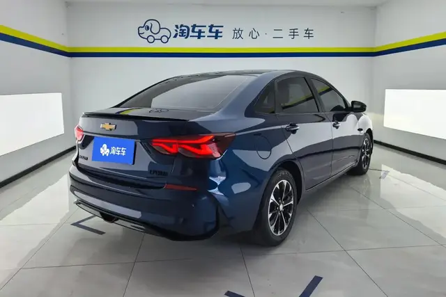 CHEVROLET CRUZE 2023