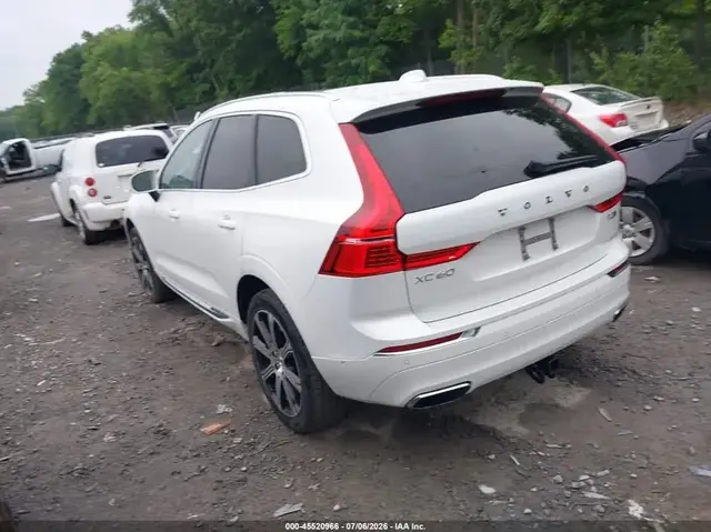 VOLVO XC60 T5 INSCRIPTION 2018