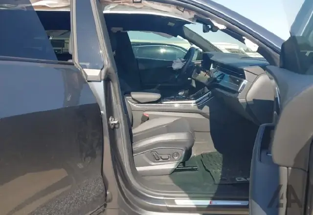 AUDI Q8 PRESTIGE 2022