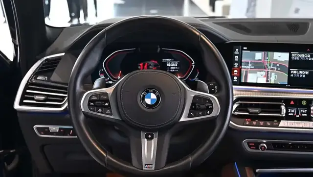 BMW X5 2023