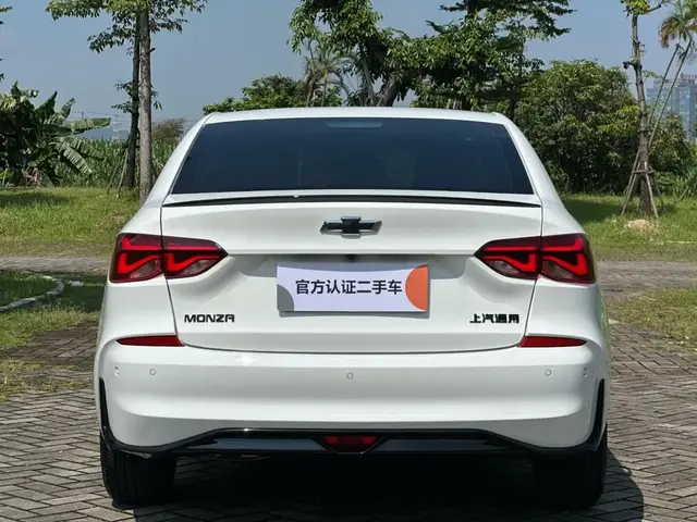 CHEVROLET CRUZE 2023