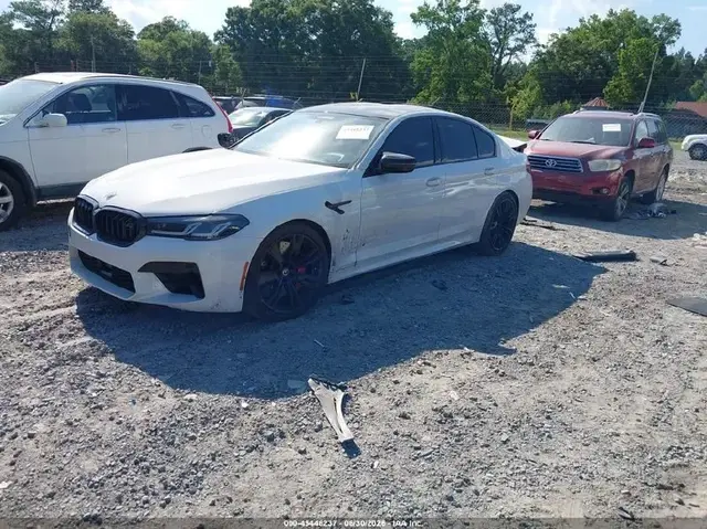 BMW M5 2023