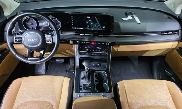 KIA CANIVAL PRESTIGE 2022
