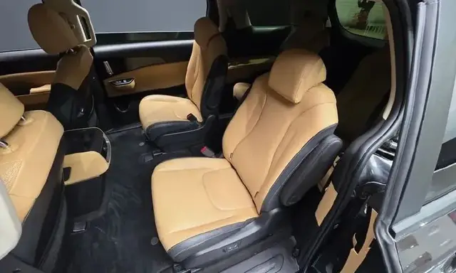 KIA CANIVAL PRESTIGE 2022