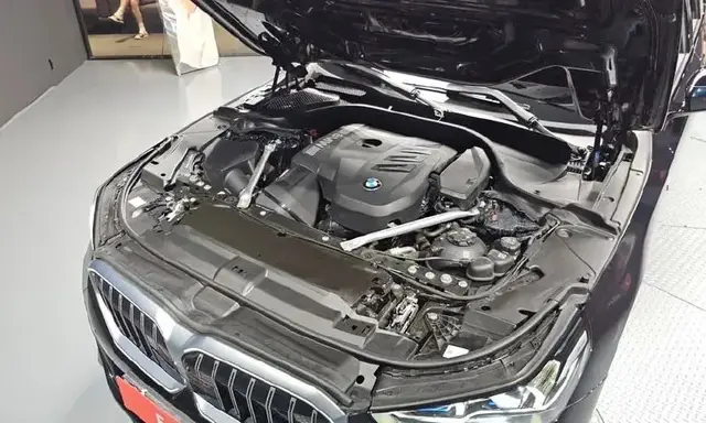 BMW 5 SERIES 5-SERIES 520I M SPORT 2023