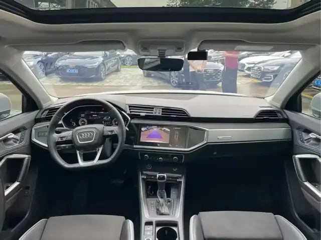 AUDI Q3 35 TFSI 2023
